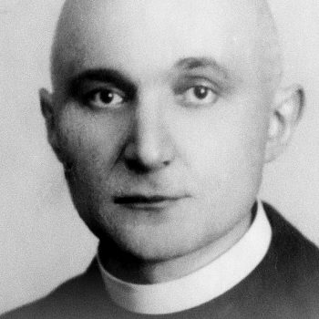 Zdjęcie portretowe ks. Antoniego Korczoka, lata 30. XX w. / Zbiory Teresy Wojak