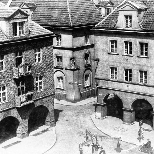 Odbudowane kamienice na rynku w Gliwicach, lata 50. XX w.